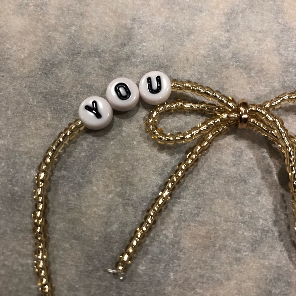 Taylor Swift Invisible String Bracelet - Picture 4 of 4
